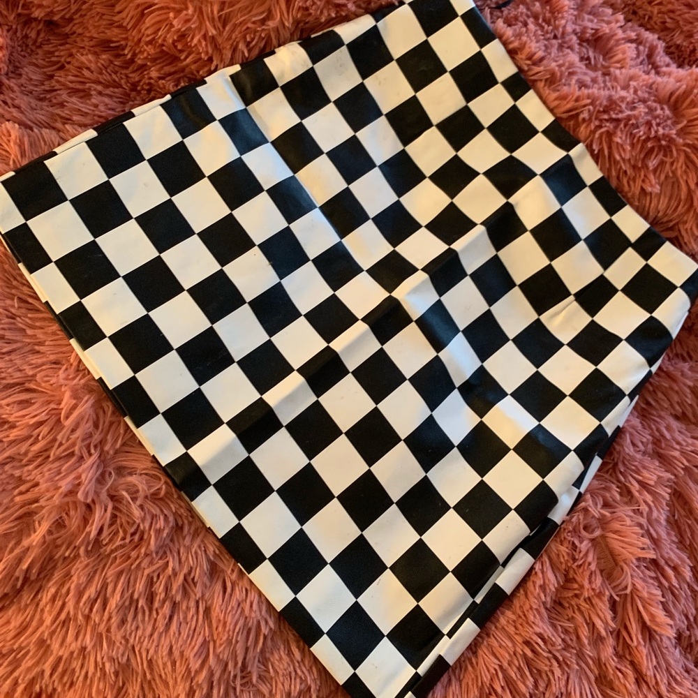 forever 21 black and white checkered leather skirt
